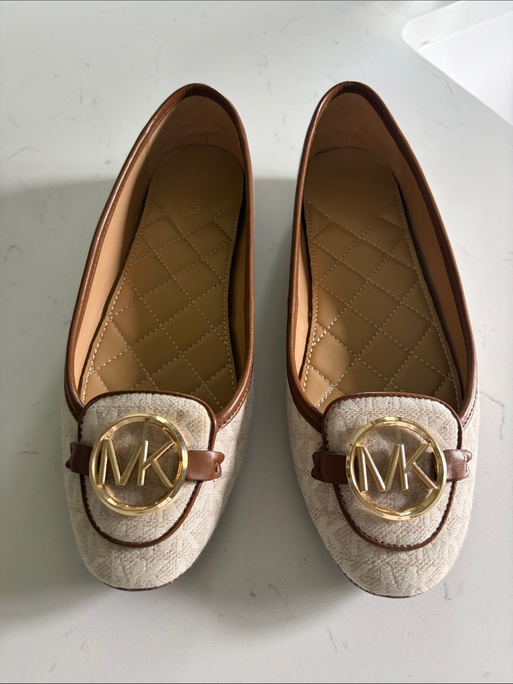 Michael Kors Cream & Brown MK Logo Quilted Insole Loafers